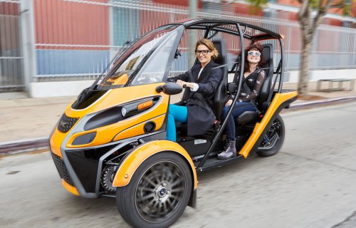 Arcimoto fait un pas de plus vers le futur avec son Fun Utility Vehicle (FUV) électrique 