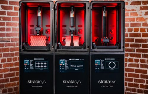 TE Connectivity produit des pièces pour l’industrie aérospatiale avec Stratasys Origin One. 