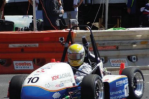 L’impression 3D aide des étudiants à construire une voiture de course